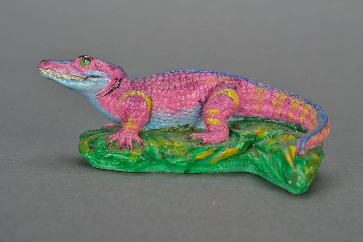 Figurine en plâtre faite main Crocodile photo 4