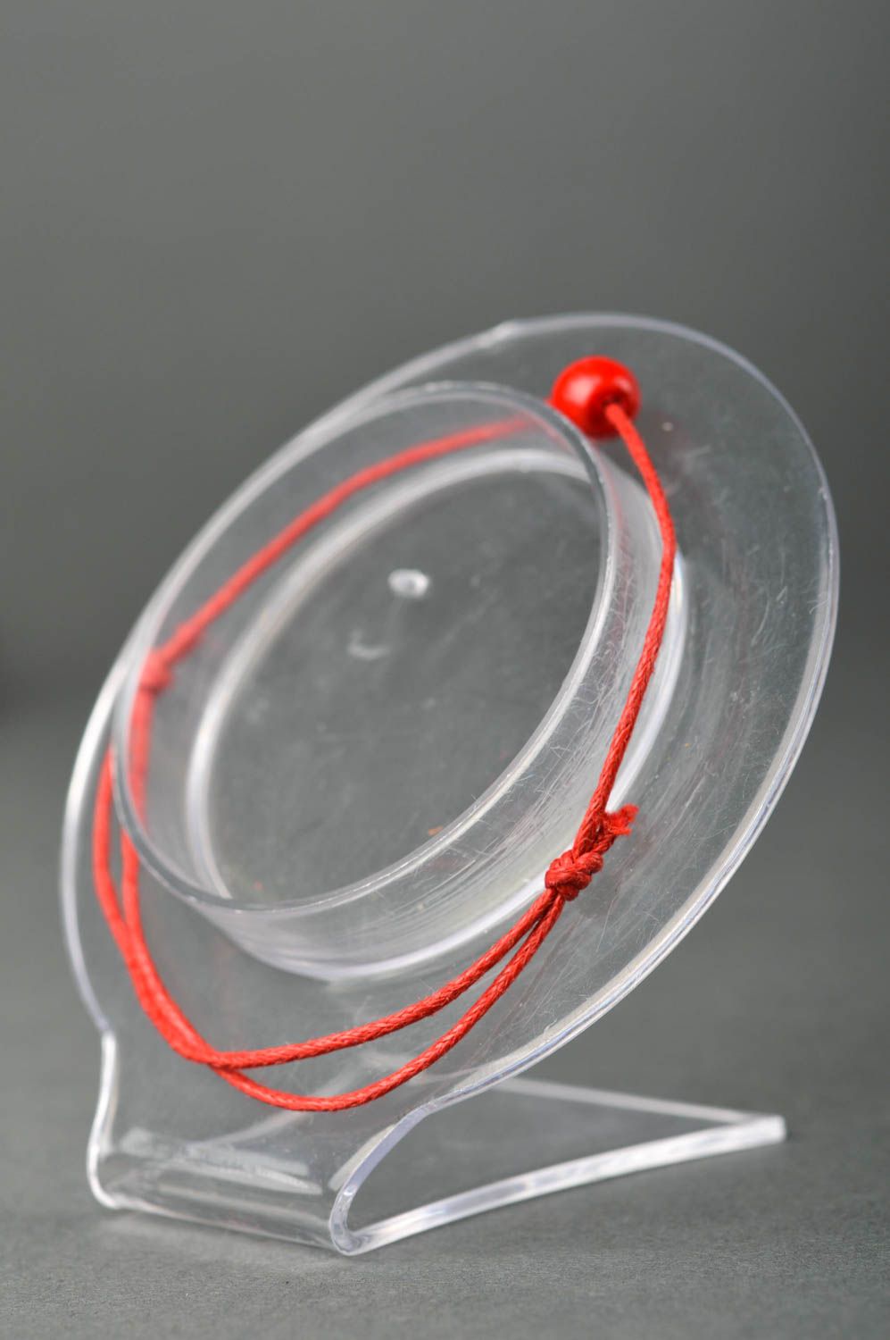 Pulsera de cordón rojo hecha a mano accesorio para mujer bisutería de moda  foto 2