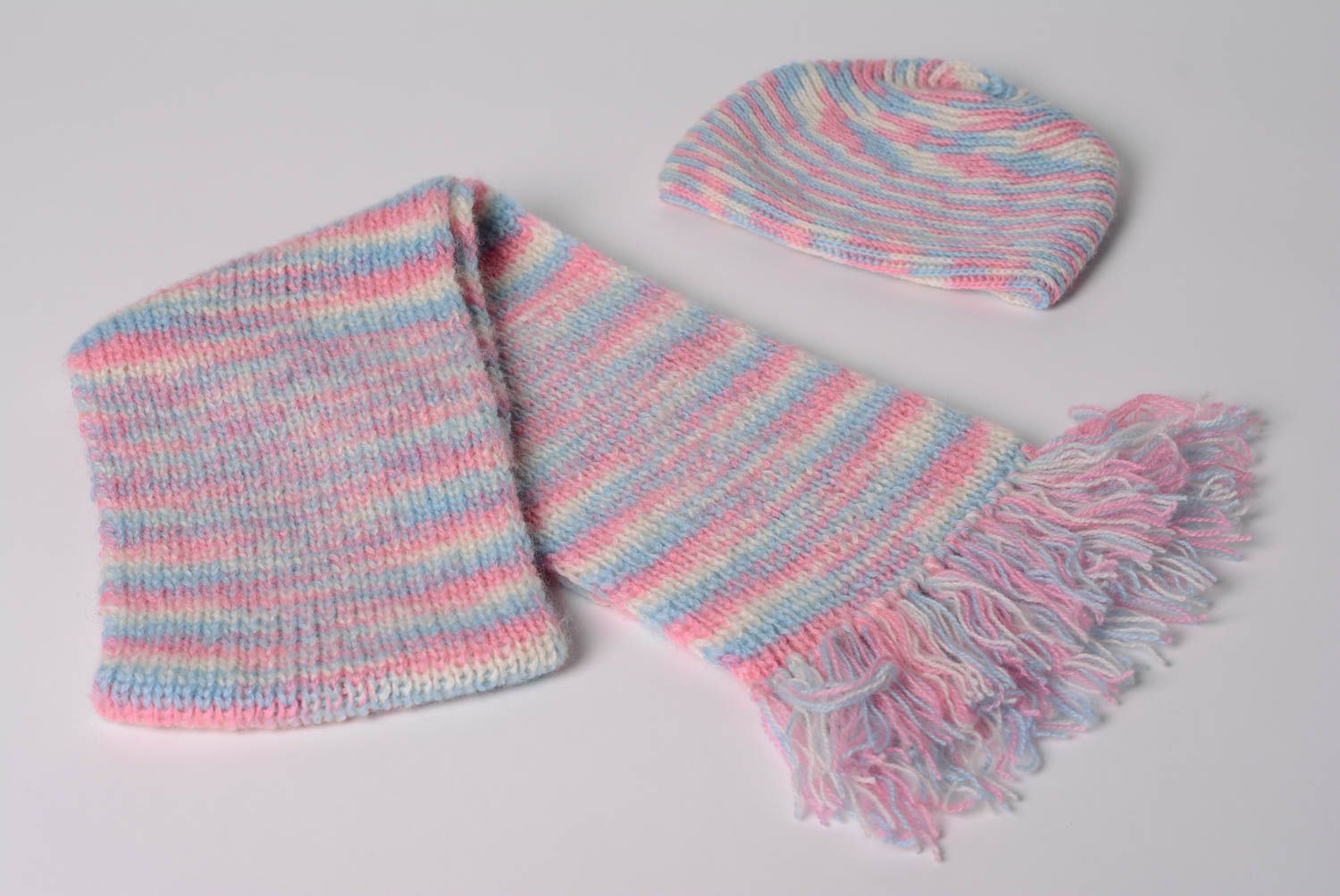 Set of handmade designer warm pink knitted accessories scarf and hat for women photo 1