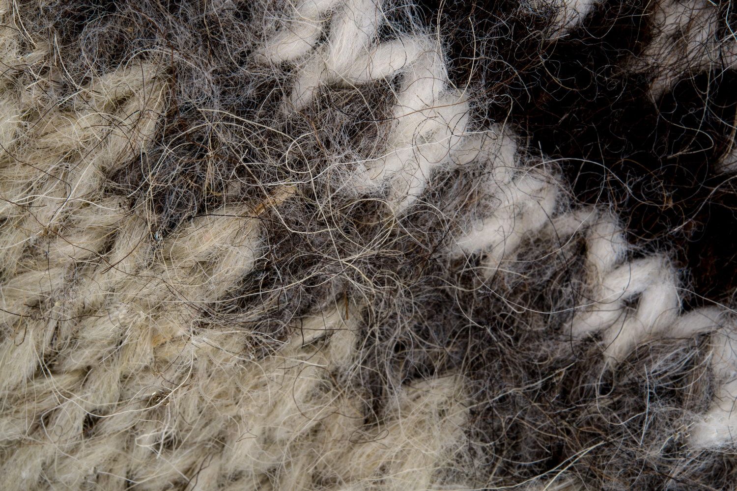Sandfarbige Männersocken aus Wolle foto 4