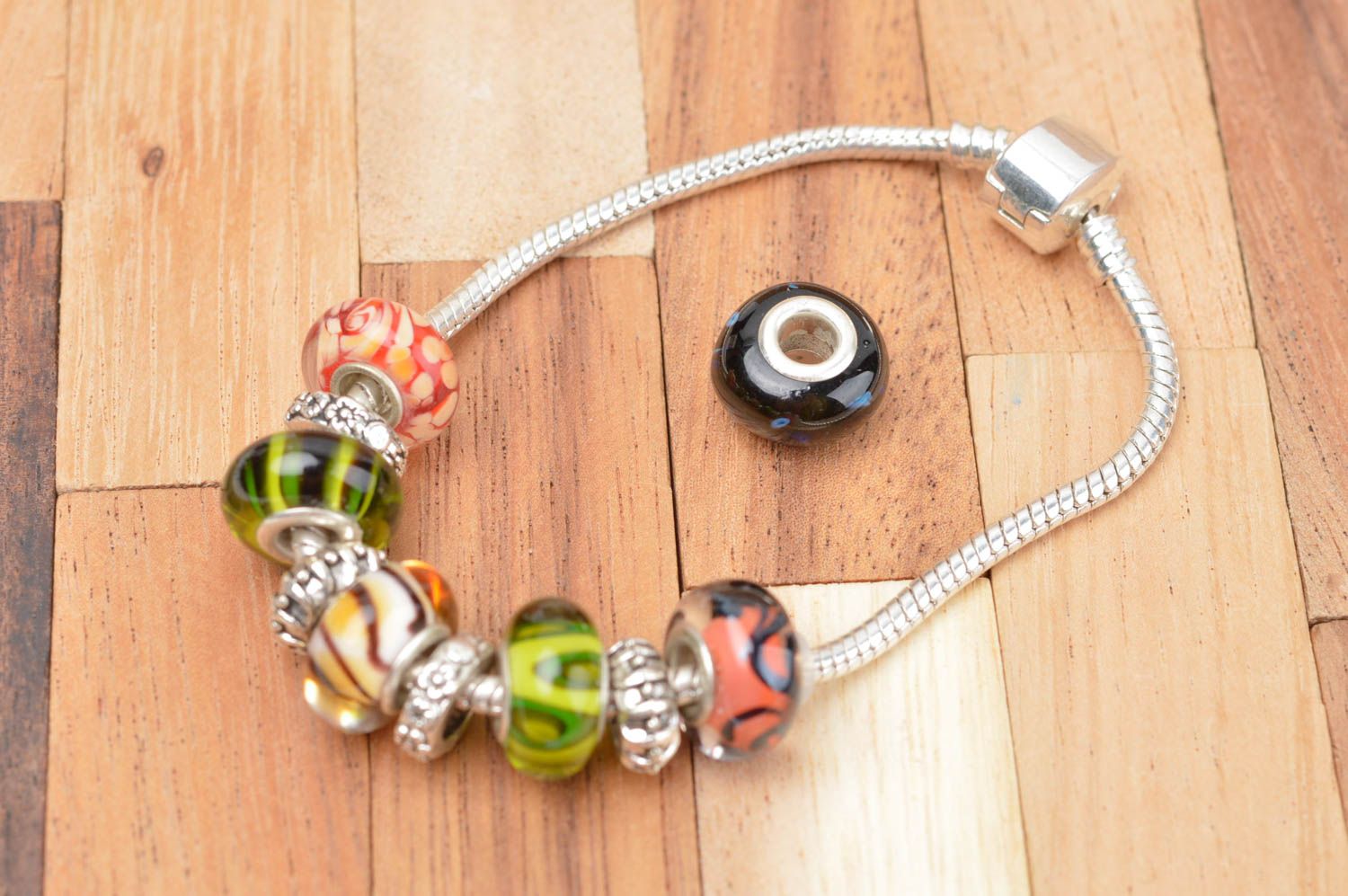Unusual handmade jewelry findings craft supplies lampwork glass bead ideas photo 4