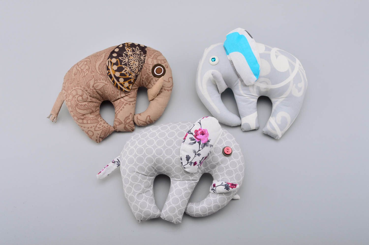 Kuscheltier Elefant handgefertigt Stoff Spielzeug weiches Interieur Kuscheltier foto 5