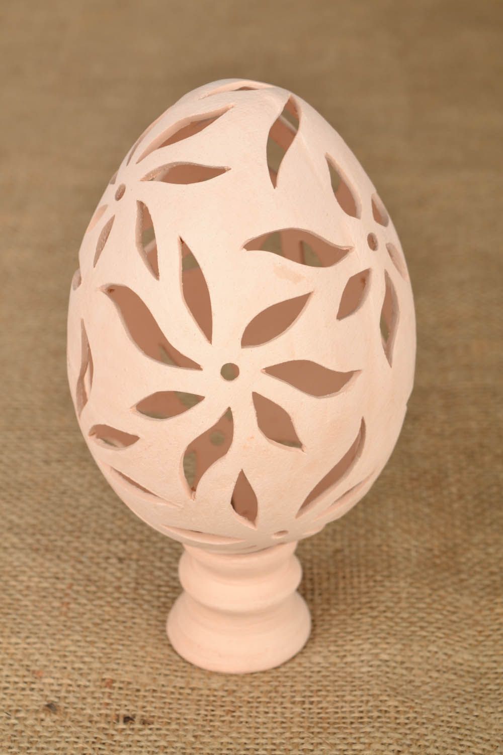 Œuf de Pâques en céramique sur support fait main photo 1
