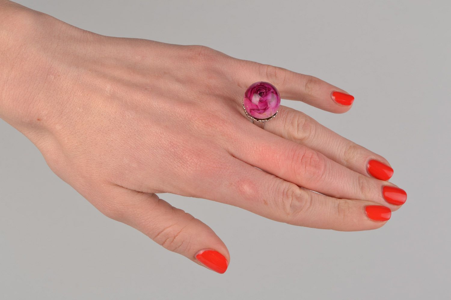 Origineller handmade Ring im Epoxidharz mit Rose Frauen Schmuck Geschenk  foto 5