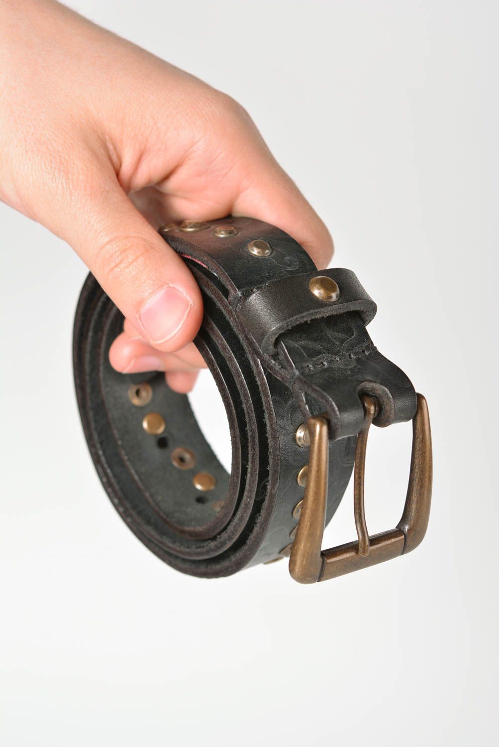 Cinturón de cuero hecho a mano ropa masculina estilosa accesorio de moda foto 3