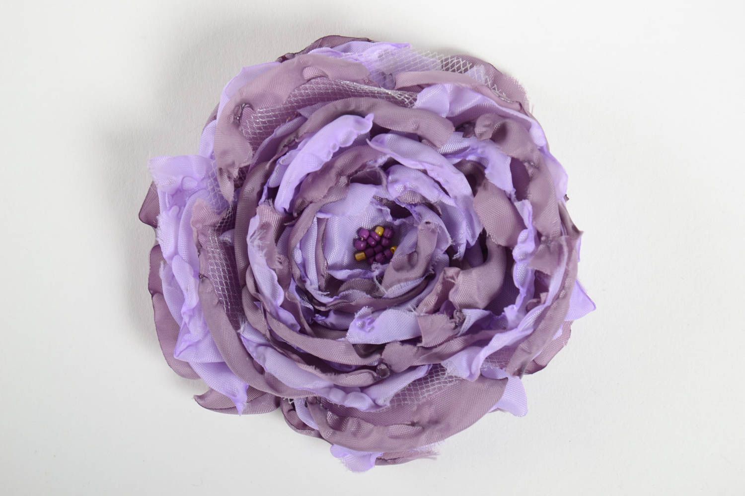 Брошь цветок из ткани сиреневая крупная красивая женская стильная ручной работы фото 4