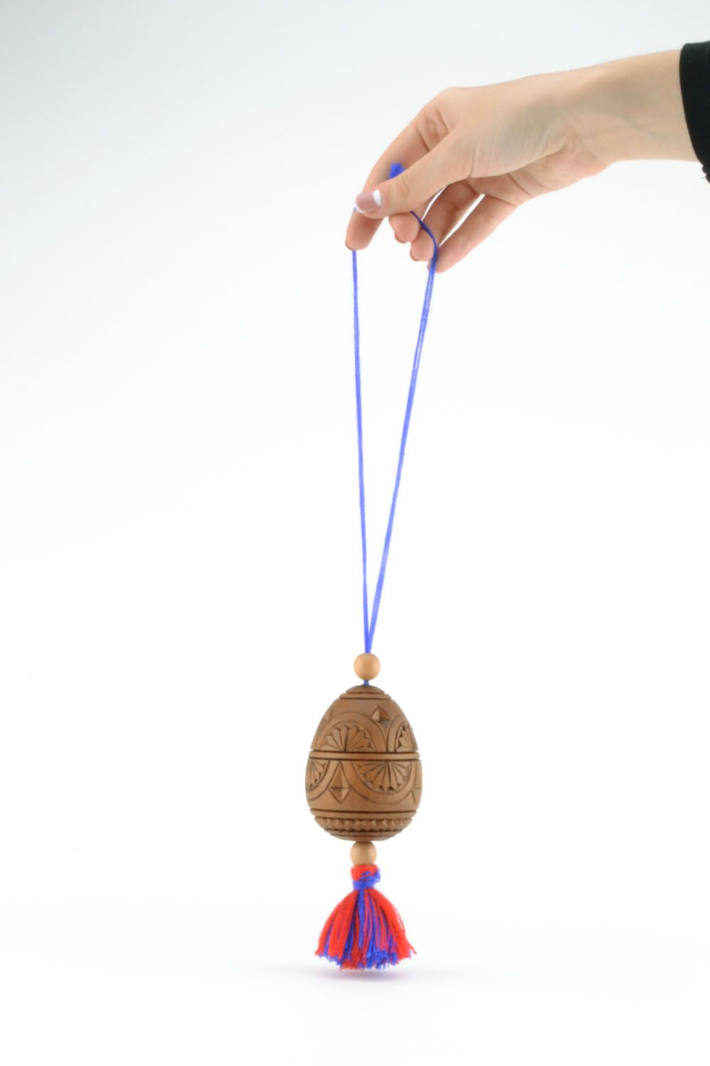 Carved wooden egg in the form of interior pendant photo 5