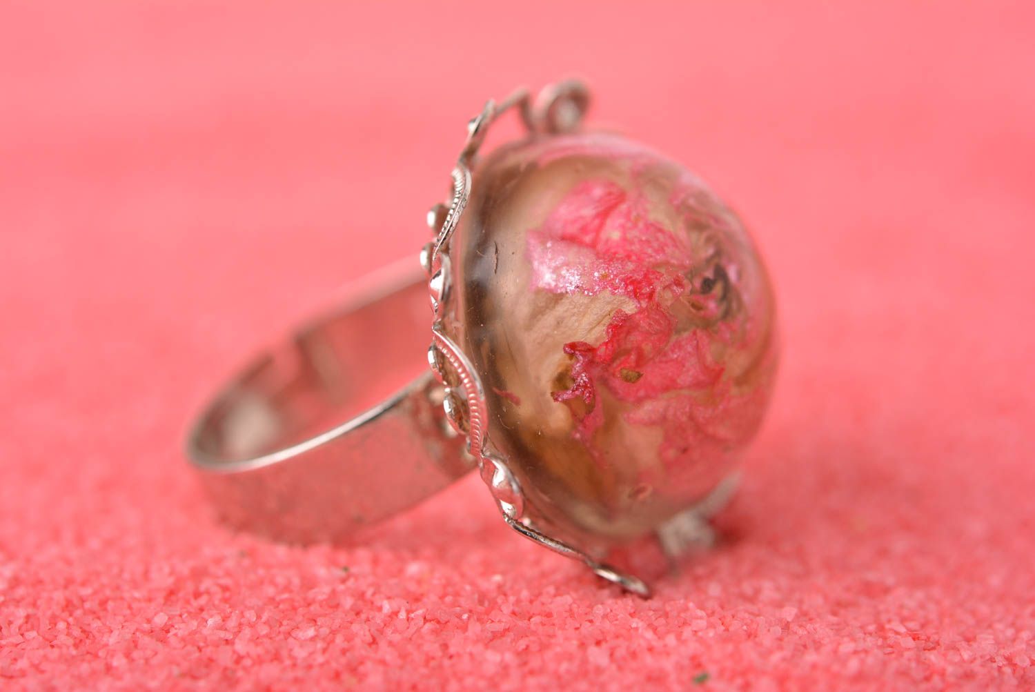 Кольцо ручной работы кольцо из эпоксидной смолы женское кольцо в стиле винтаж фото 2