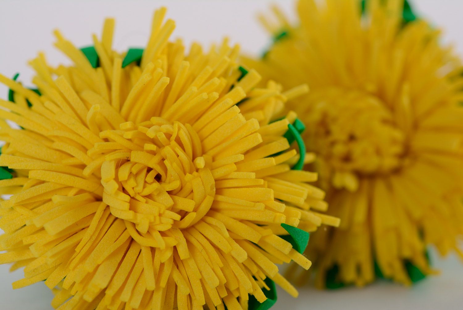 Handmade foamiran flower hair ties in the shape of yellow dandelions for children photo 4