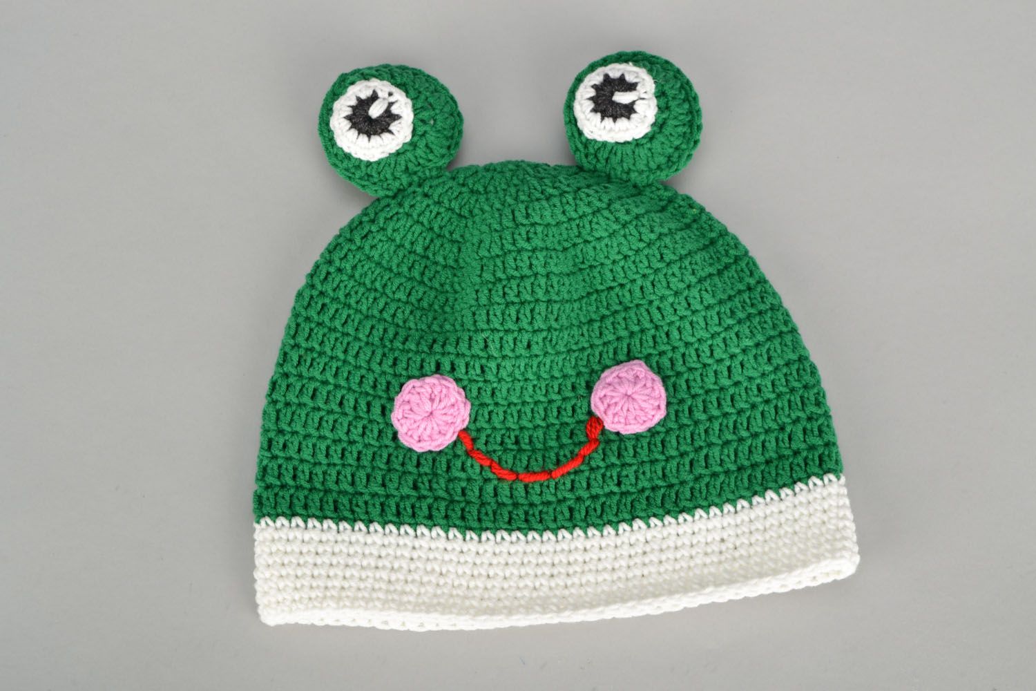 Children's crocheted hat Frog photo 2