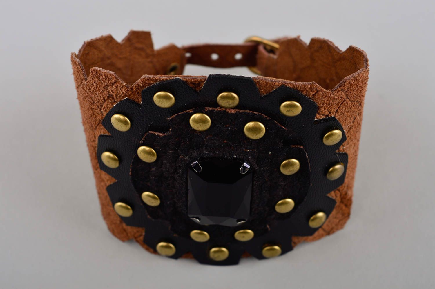 Bracelet cuir marron Bijou fait main large design de créateur Cadeau femme photo 2