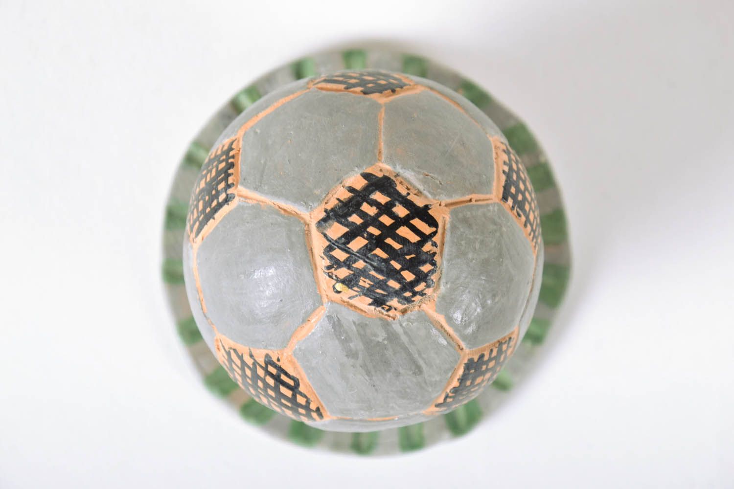 Декоративная статуэтка Футбольный мяч фото 4