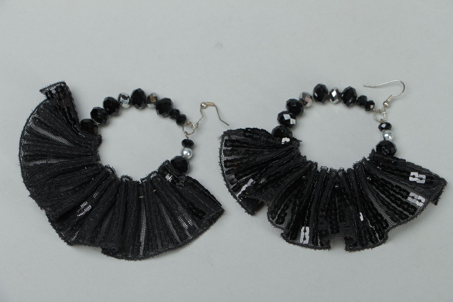 Lace earrings with spangles photo 1