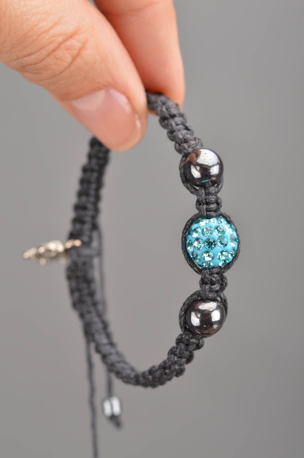 Bracelet tressé en cordon noir ciré avec perles fantaisie fait main original photo 3