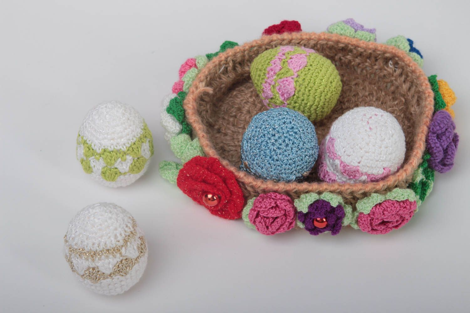 Handmade cute Easter eggs decoration for Easter home decor ideas egg in basket photo 4