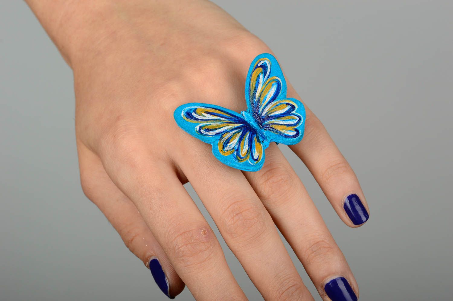 Bague fantaisie fait main Bijoux femme cuir papillon bleu ciel Cadeau original photo 2
