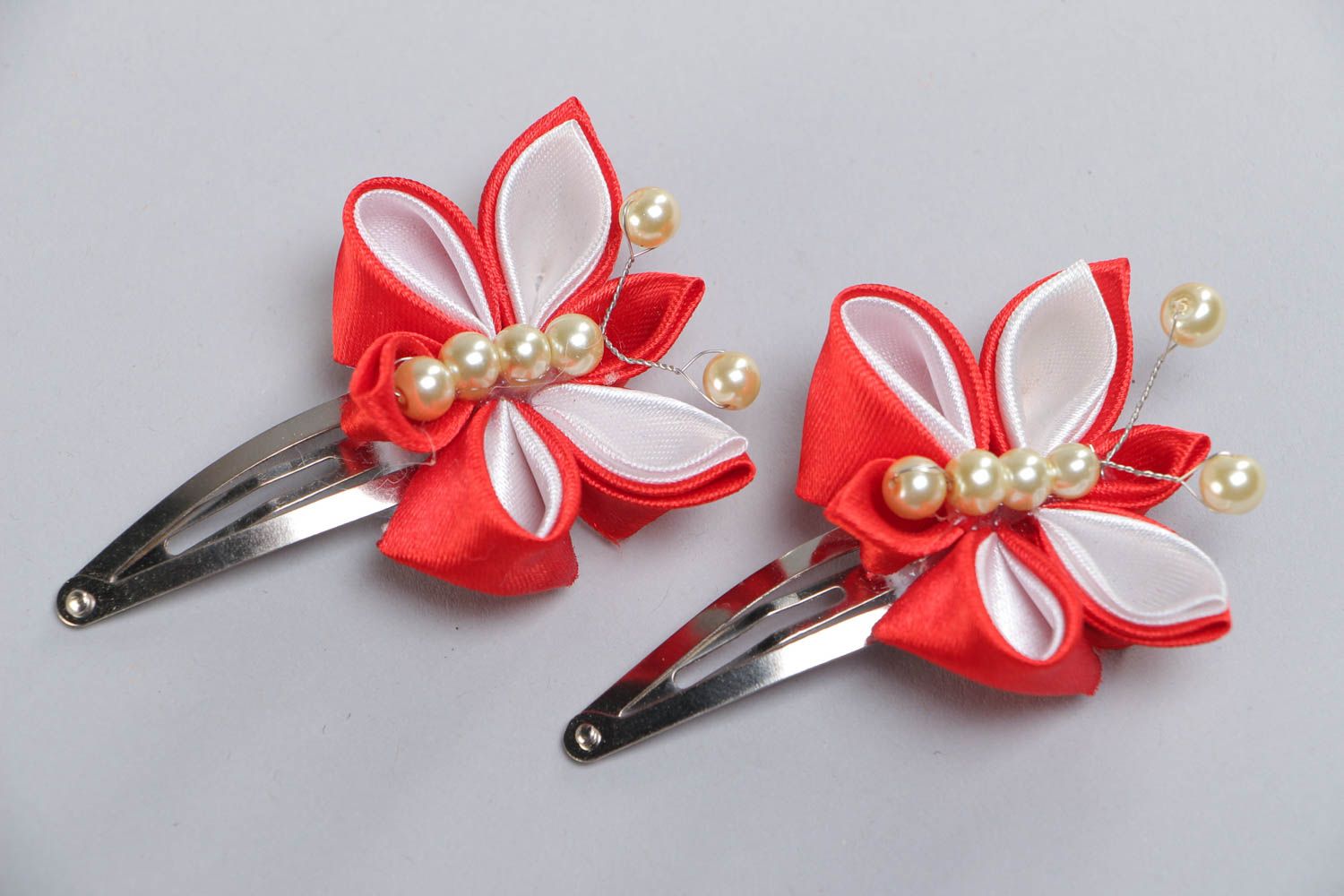 Handmade hairpins made of satin ribbons set of 2 pieces red with white hair accessories photo 2