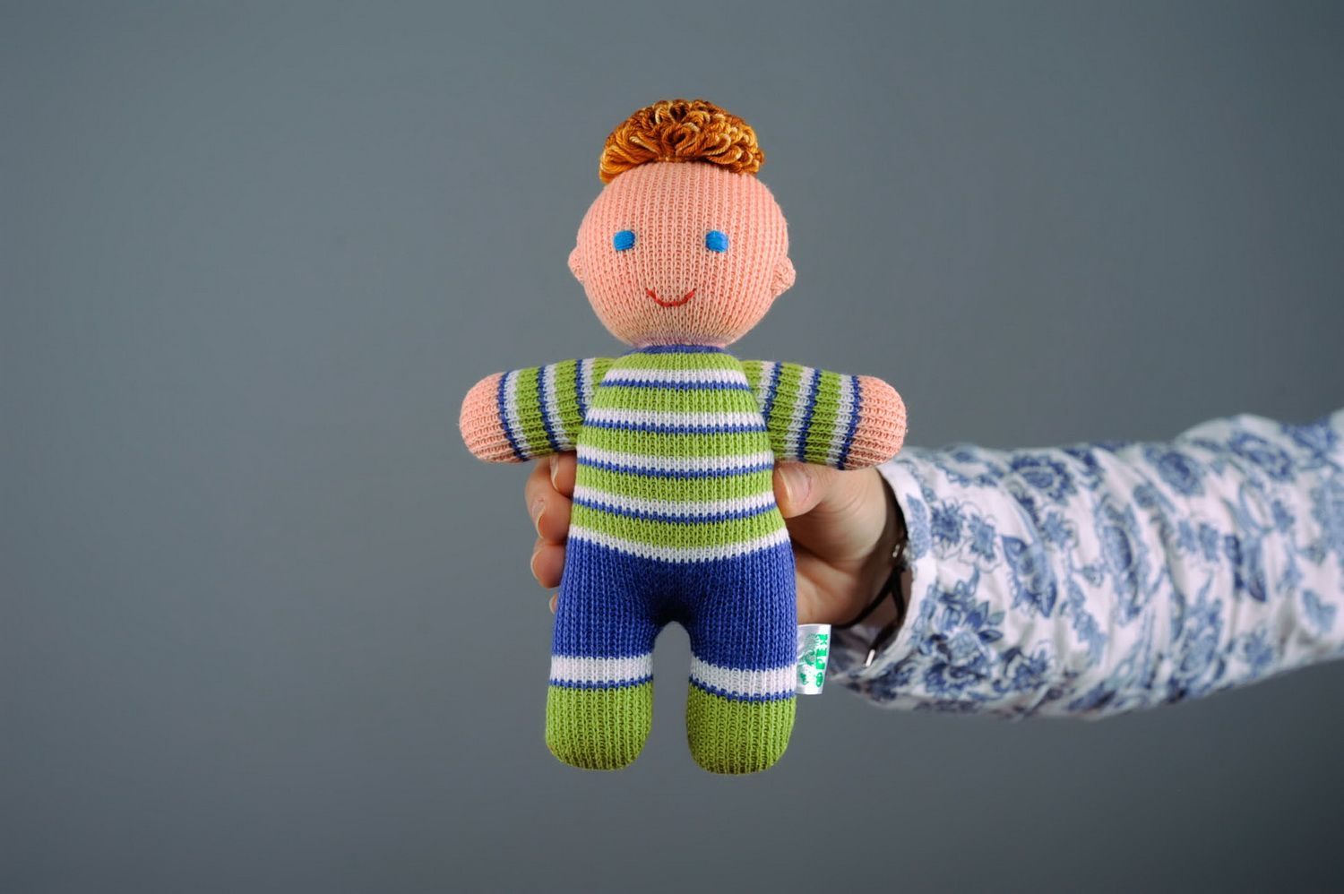 Knitted soft toy Athlete photo 1