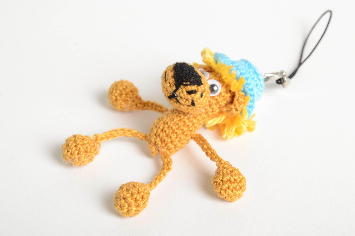 Beautiful handmade crochet keychain soft toy phone charm gifts for kids photo 3