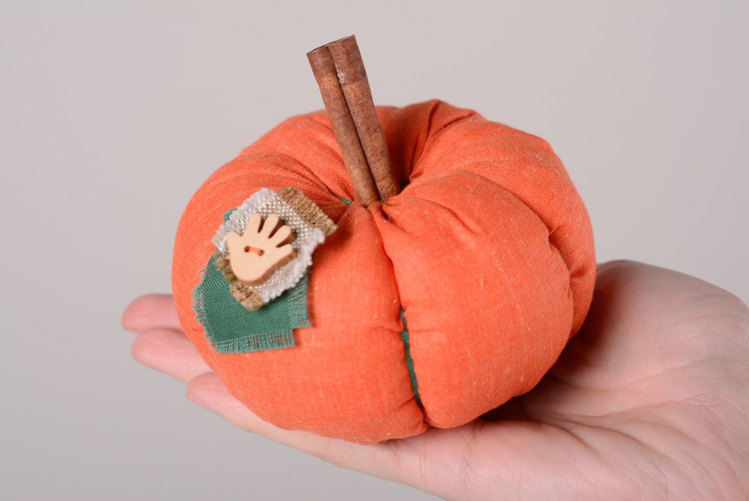 Handmade interior soft toys in the shape of pumpkins sewn of linen 2 items photo 3