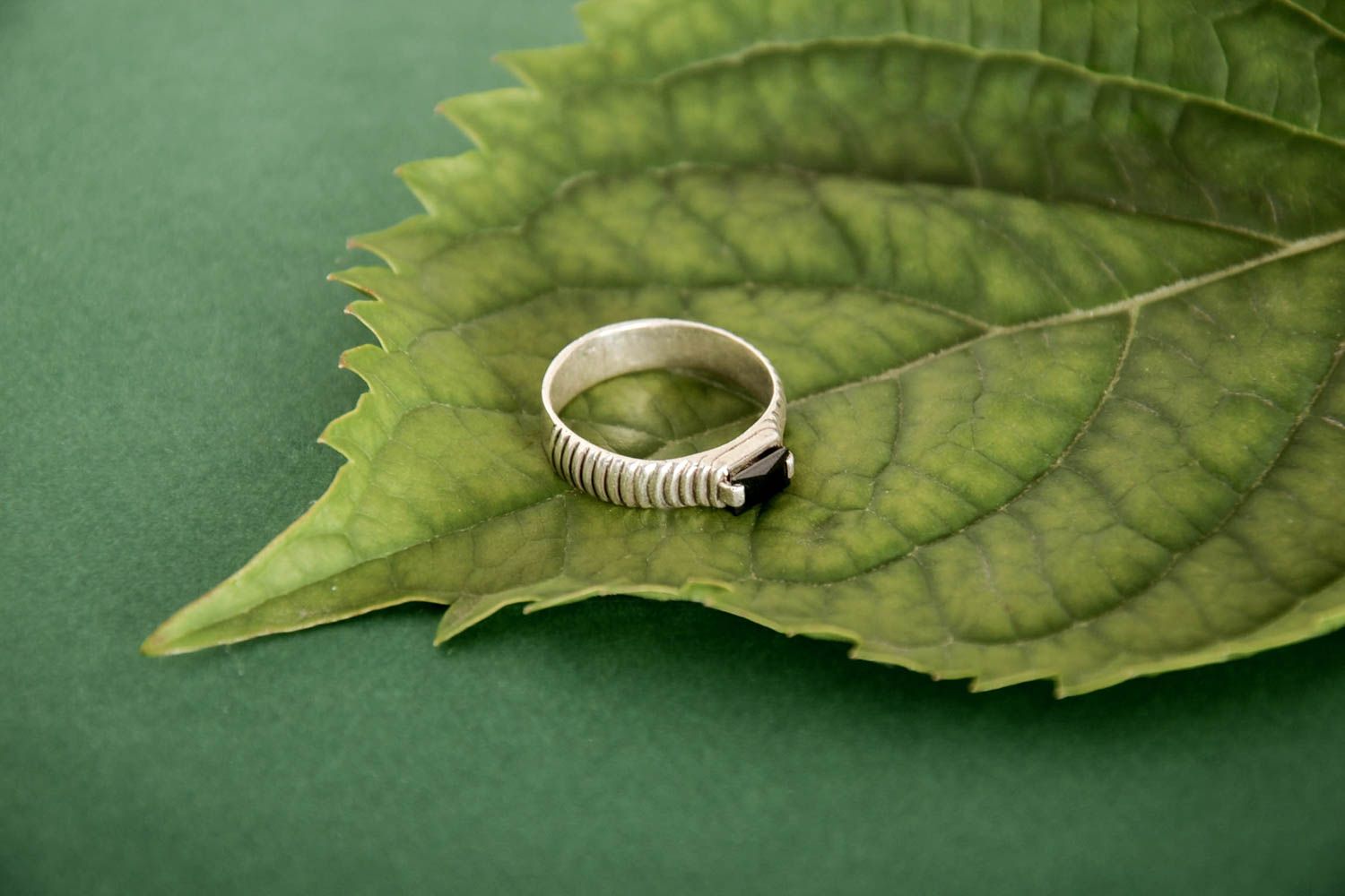 Серебряное кольцо ручной работы женское кольцо с камнем серебряное украшение фото 1