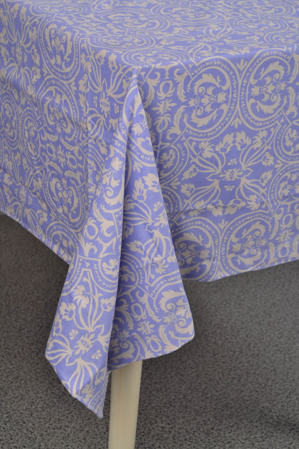 Текстильная скатерть на квадратный стол 140х140 фото 3