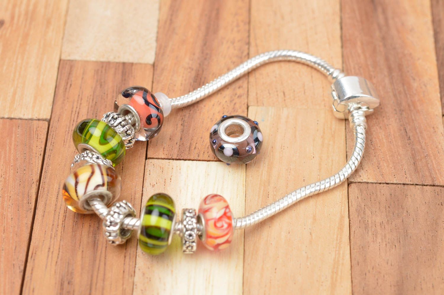 Stylish handmade glass bead jewelry making supplies glass jewelry findings photo 4
