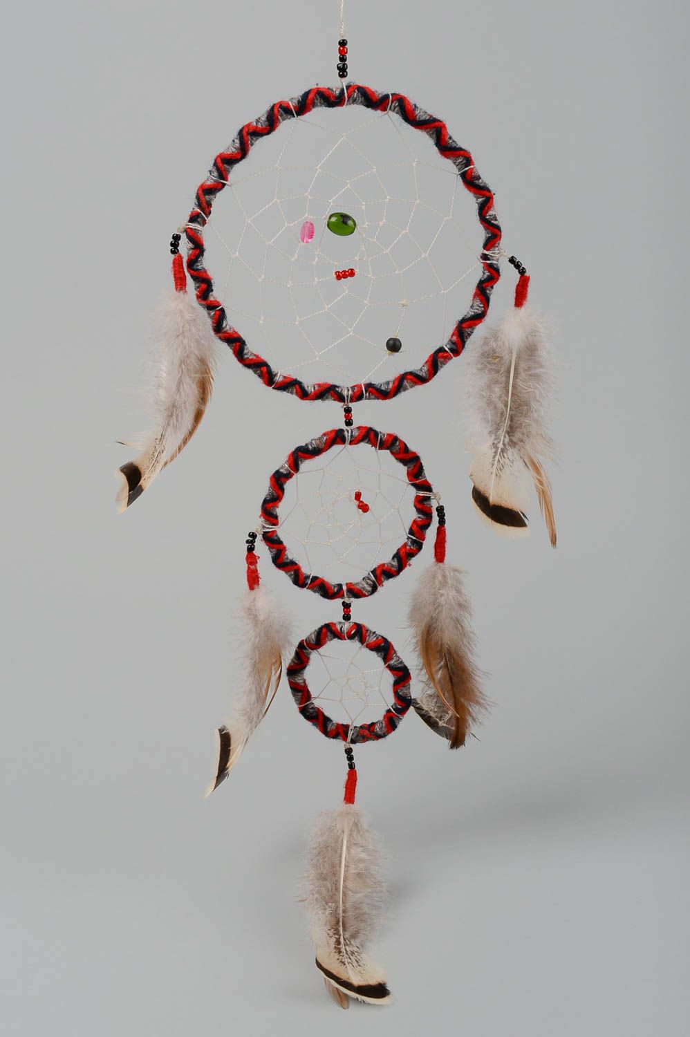 Handgefertigte Deko zum Aufhängen Deko Hänger Traumfänger Indianer mit Federn foto 2