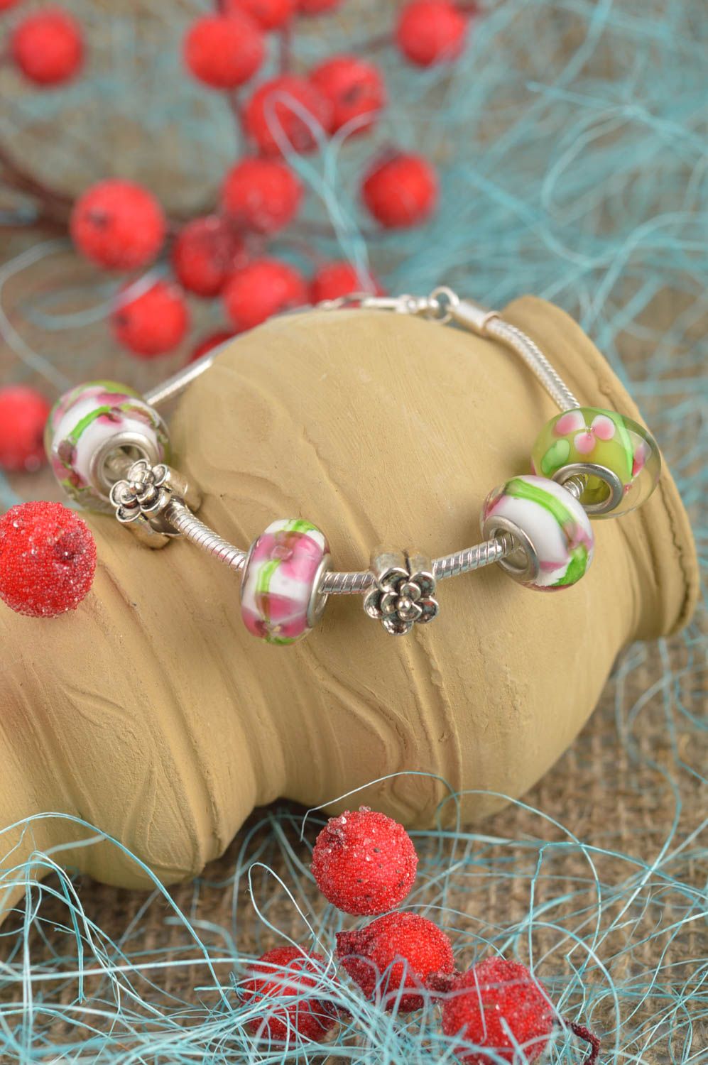 Bracelet métal Bijou fait main fin avec perles multicolores Cadeau femme photo 1