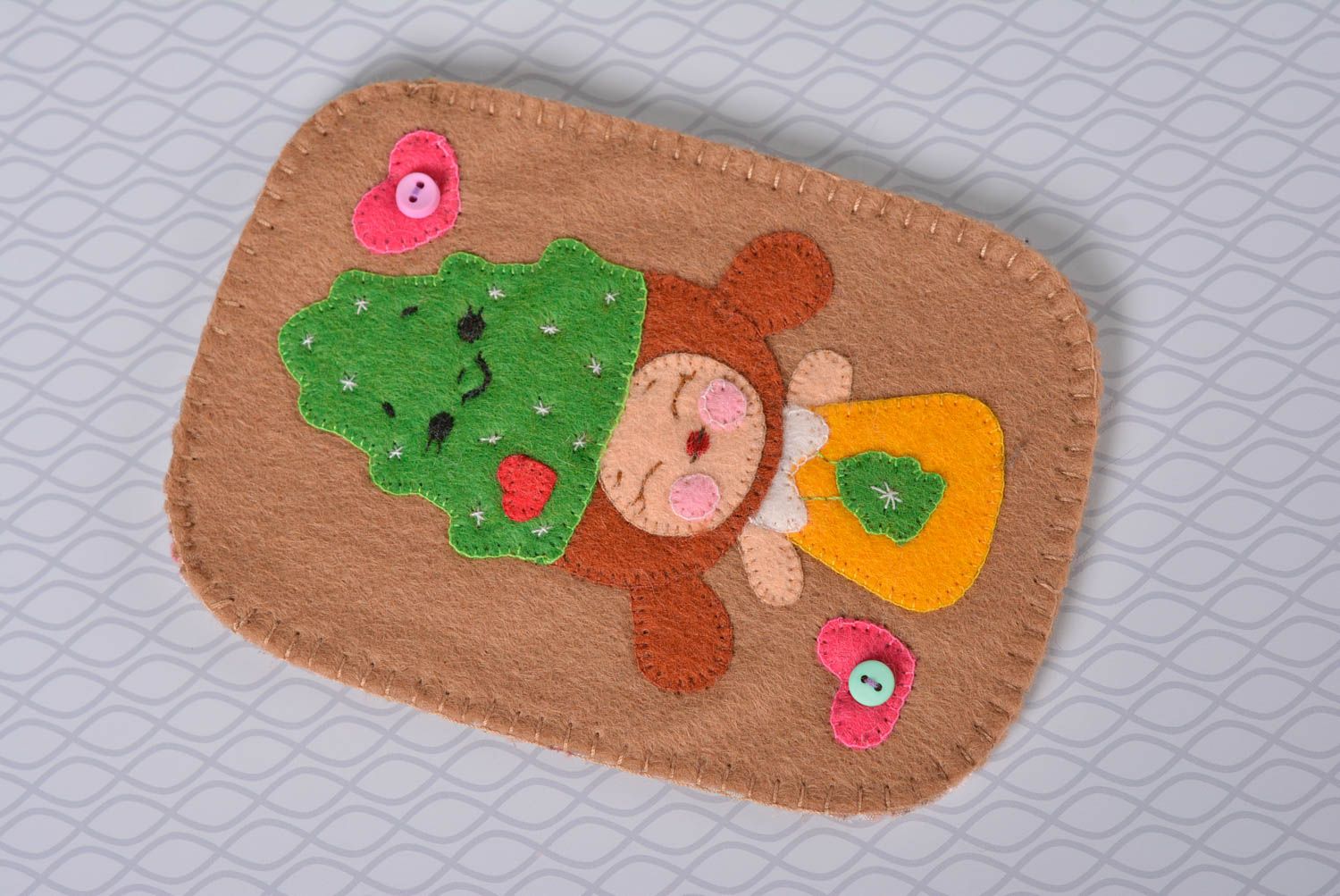 Cute handmade felt phone case handmade gadget accessories small gift ideas photo 1