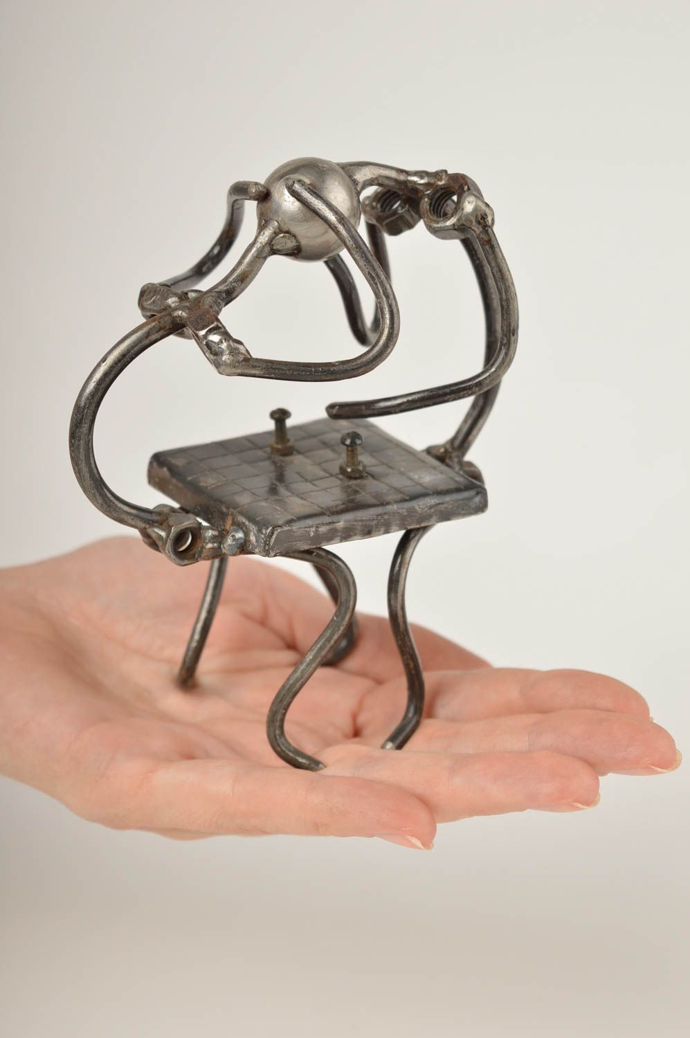 Handmade Dekoration für Tisch Dekofigur aus Metall Deko Figur schön Kleine Figur foto 2