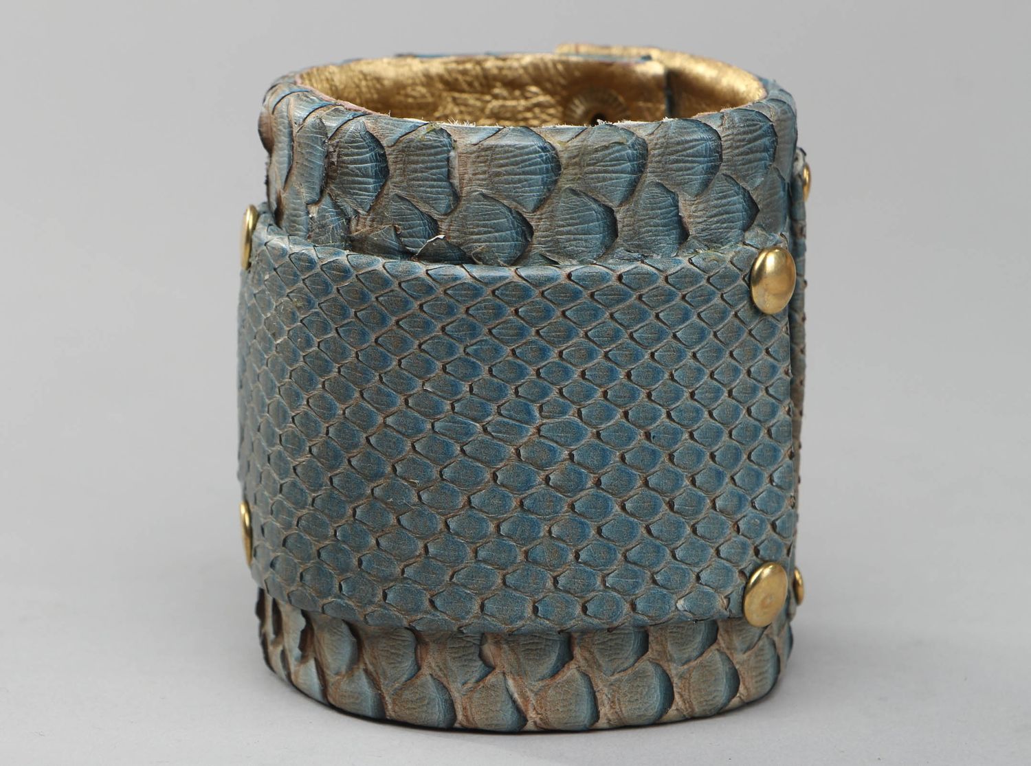 Extravagant bracelet made of python leather photo 1