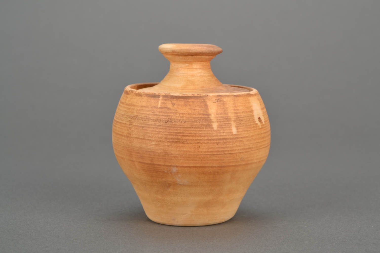 Pot en céramique avec couvercle fait main photo 3
