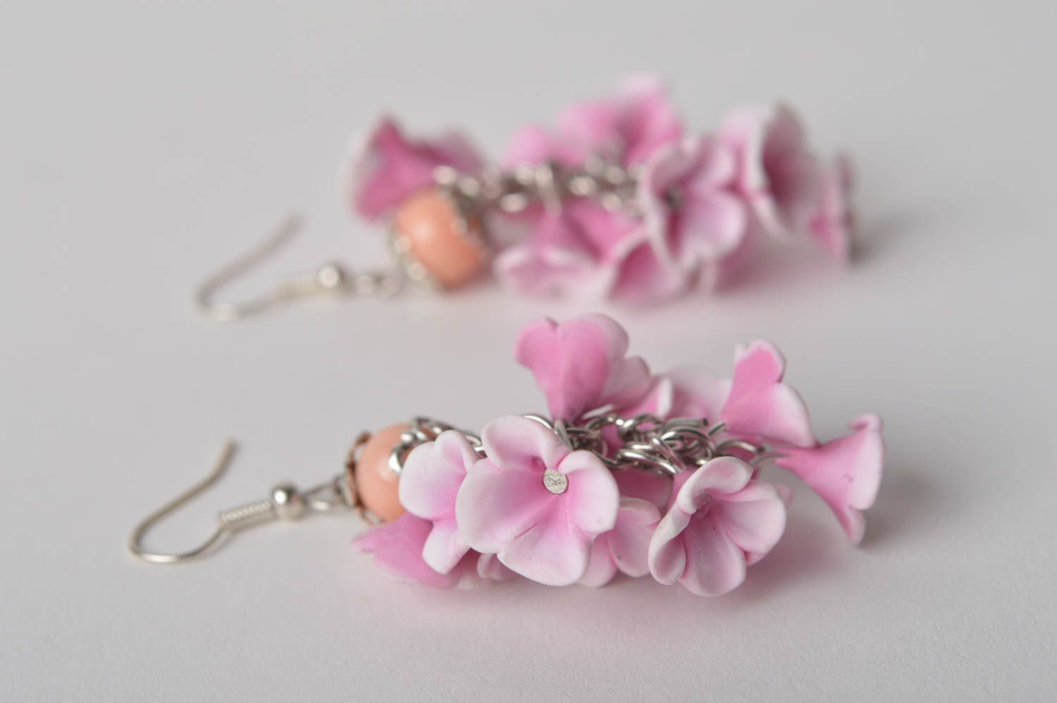 Boucles d'oreilles fleurs roses Bijou fait main pendantes Cadeau pour femme photo 5