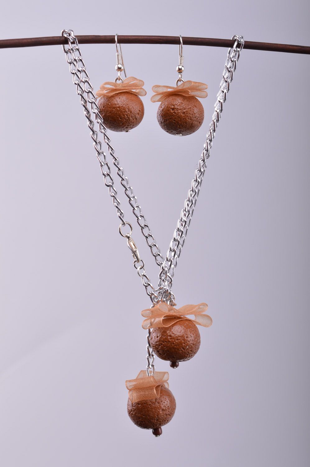 Unusual handmade plastic jewelry set 2 items earrings and pendant photo 1