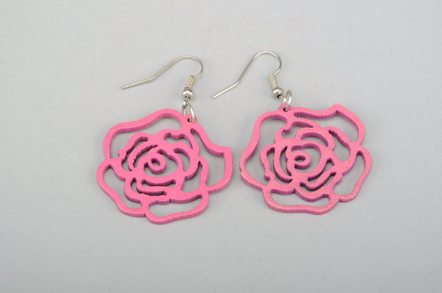 Earrings Carved Roses photo 3