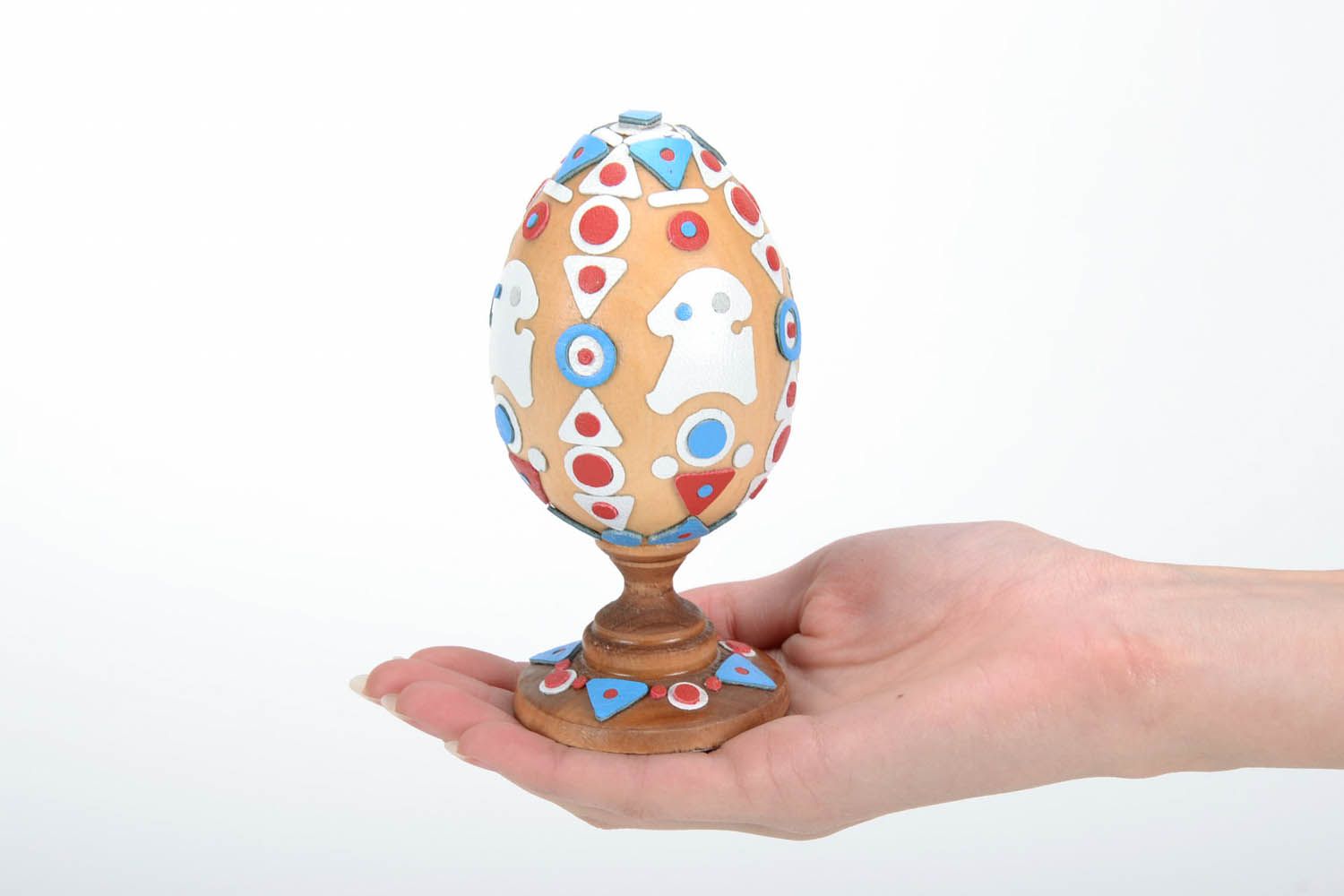 Wooden Easter egg with holder photo 5