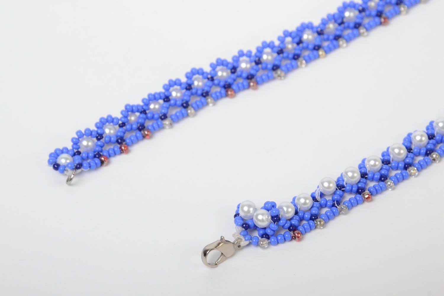 Beautiful blue and white handmade women's gentle thin beaded necklace photo 3