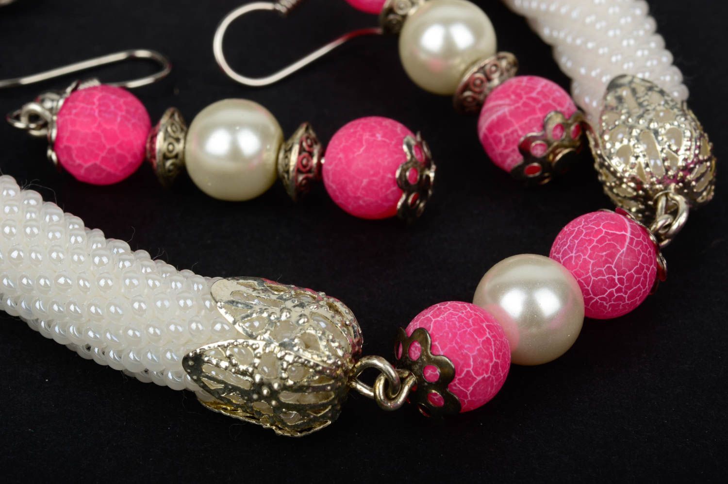 Elegant unusual necklace handmade stylish earrings beautiful bracelet photo 4