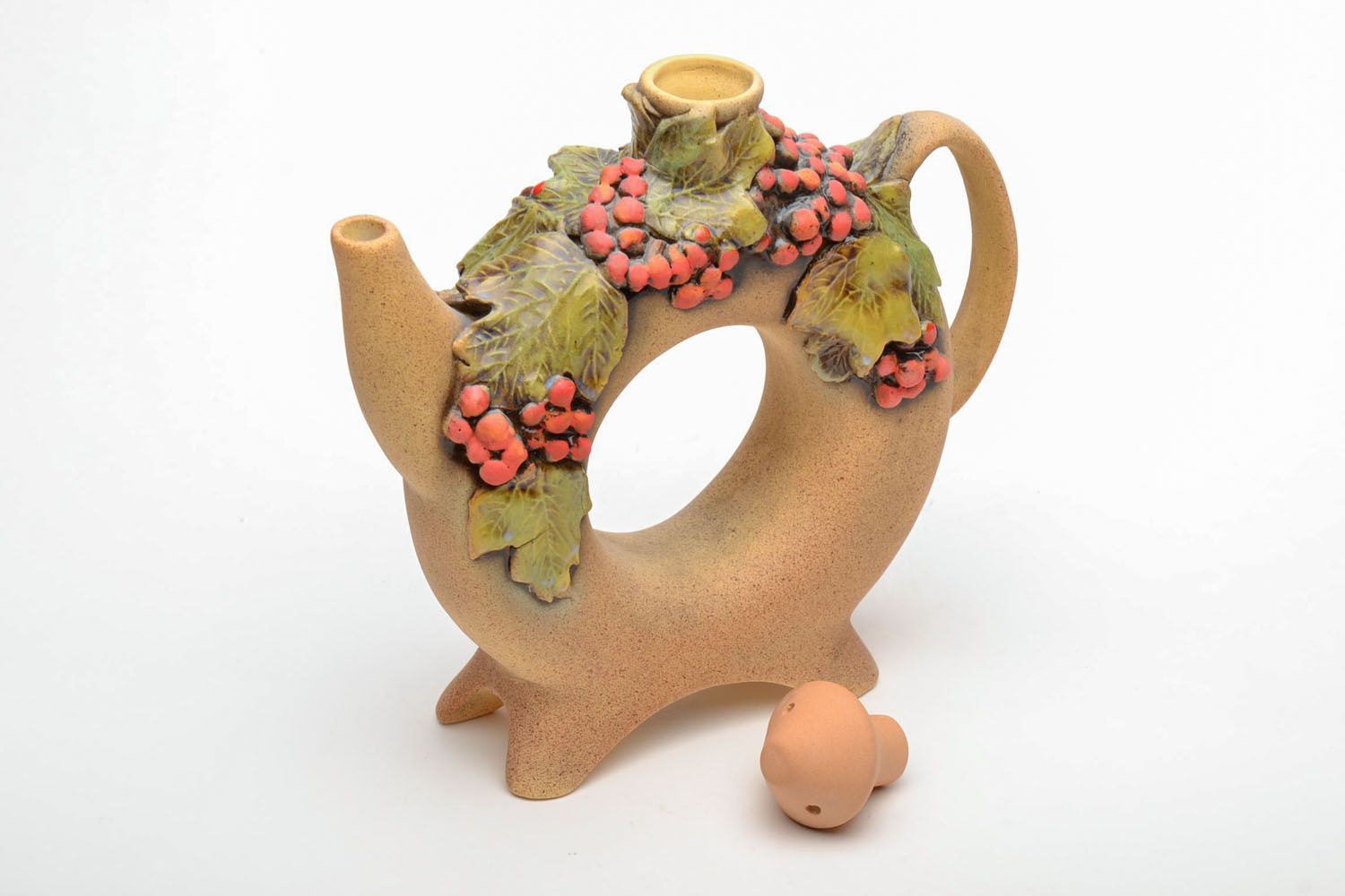 Decorative ceramic wine pot pitcher with handle and lid with molded grapes' décor 1,6 lb photo 4
