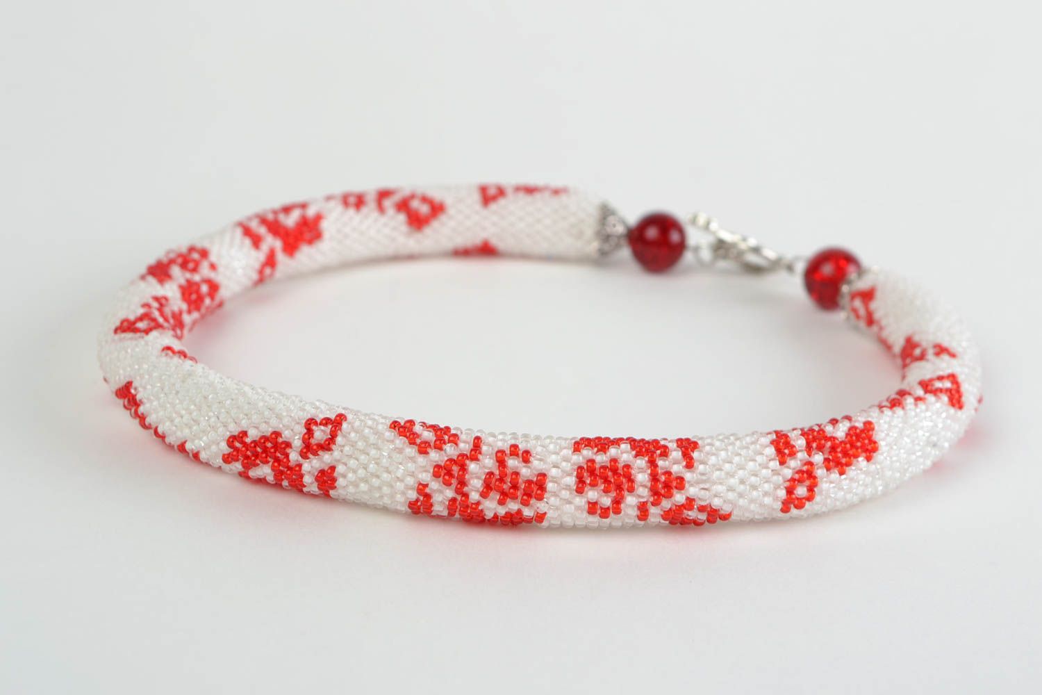 Beaded cord necklace white with red crocheted handmade accessory red rose photo 5