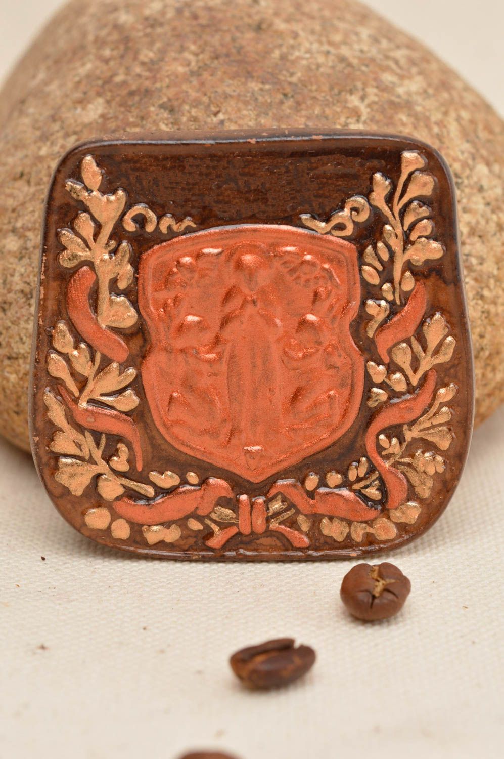Magnete da frigo fatto a mano in ceramica a forma di emblema souvenir calamita foto 1