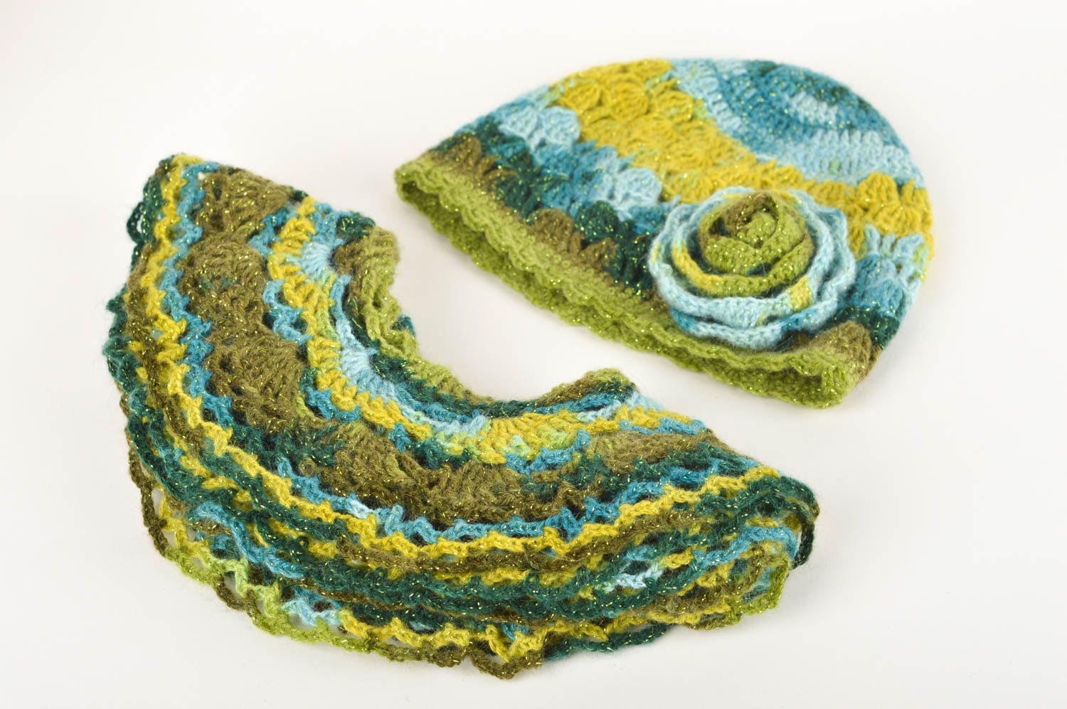 Вязаная шапка ручной работы женский шарф и зимняя шапка комплект аксессуаров фото 2