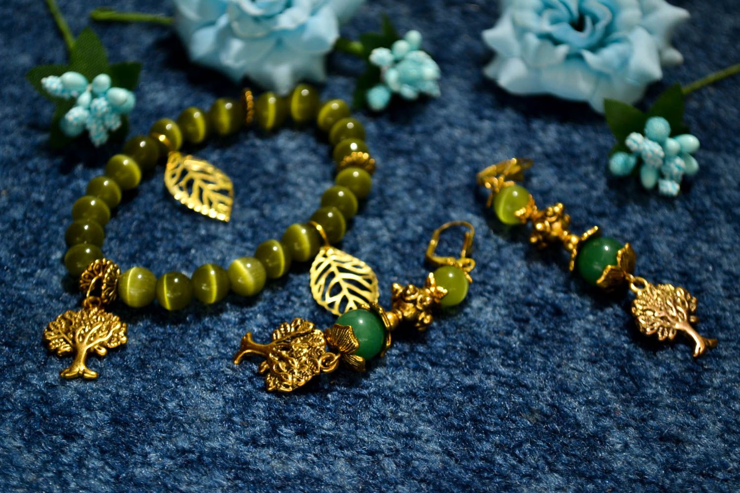Womens handmade jewelry set beaded bracelet beaded earrings fashion trends photo 1