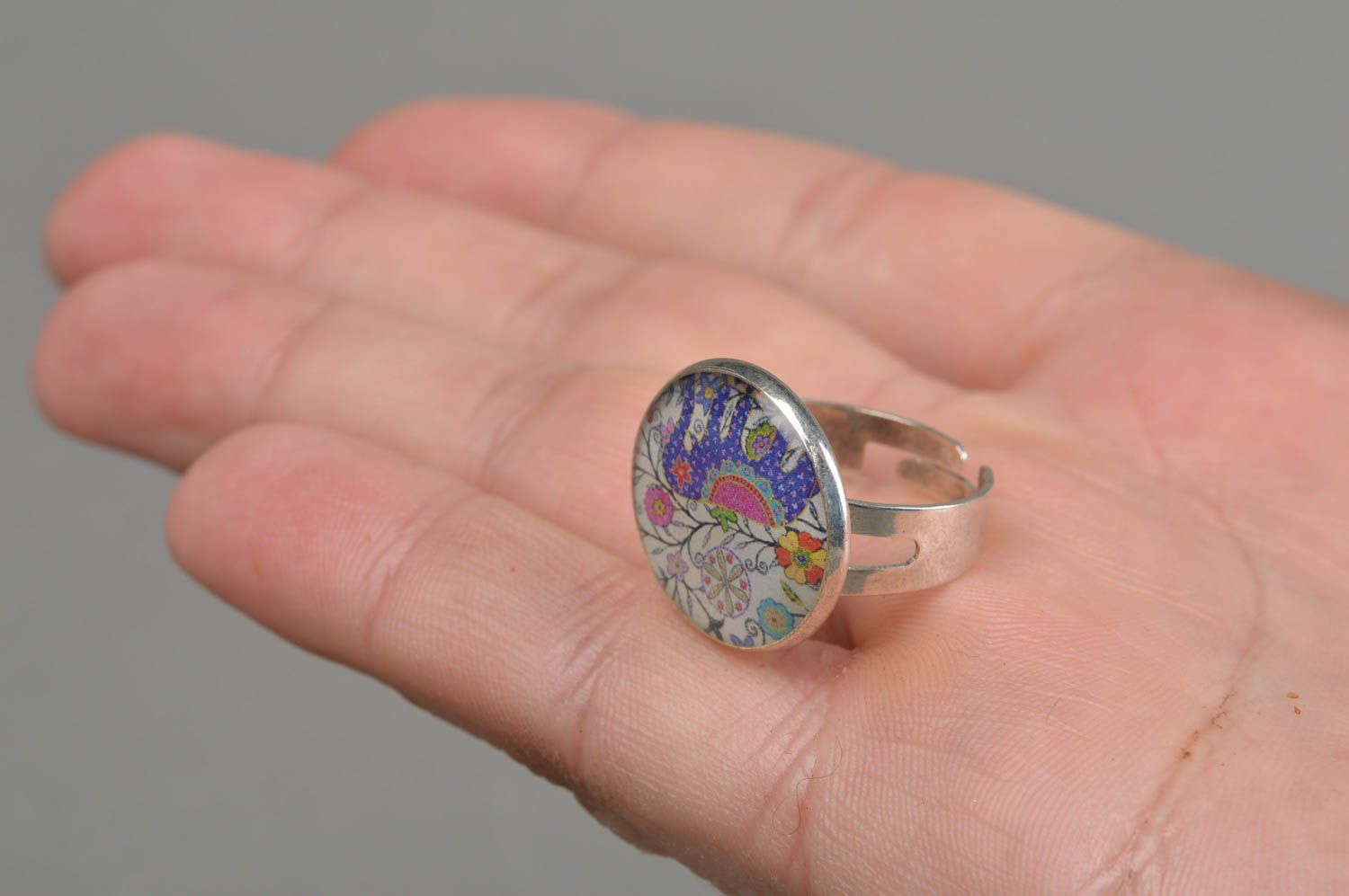 Bright handmade decoupage ring with print coated with epoxy adjustable size photo 4