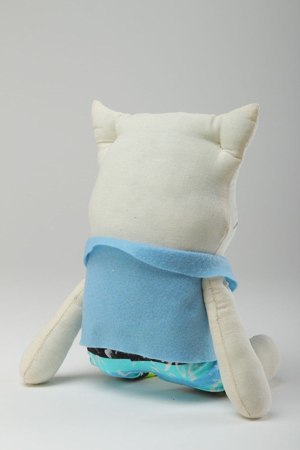 Игрушка ручной работы декор для дома интерьерная игрушка из ткани в виде кота фото 3