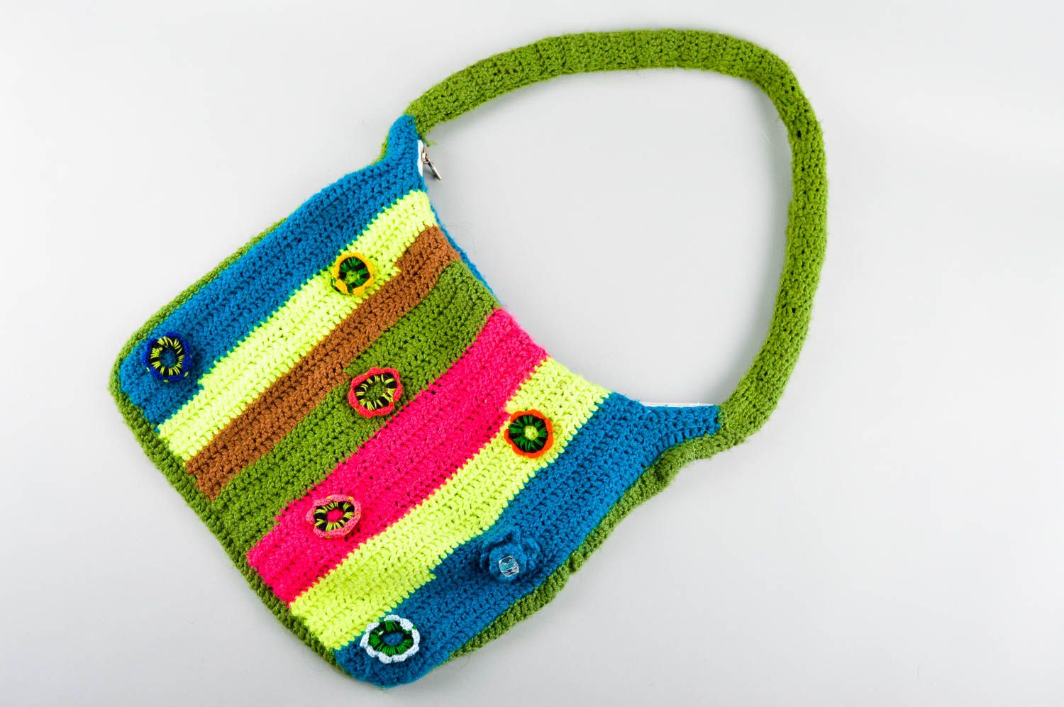 Bolso artesanal multicolor tejido con agujas accesorio de mujer regalo original  foto 1