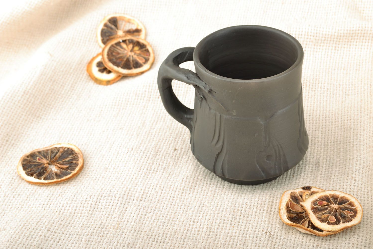Large smoked natural clay tea cup with molded autumn leaves pattern and handle photo 5