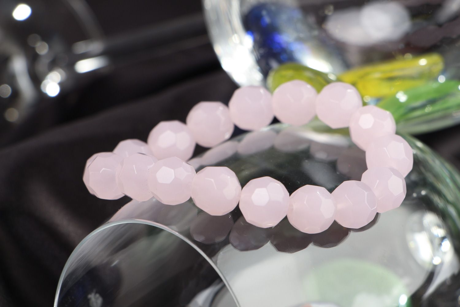 Tender handmade stretch wrist bracelet with pink quartz beads for women photo 4
