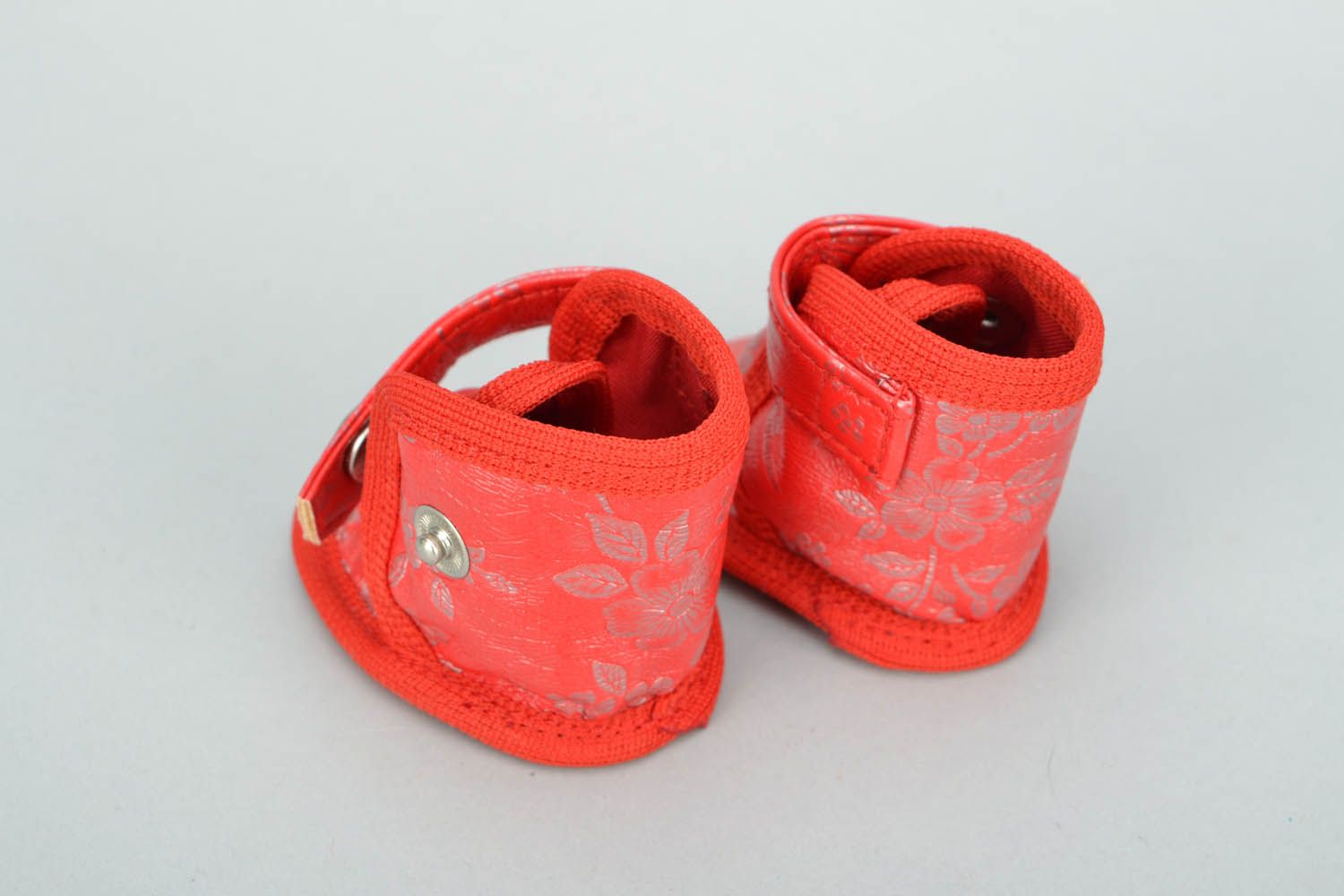 Красные ботиночки для куклы фото 4